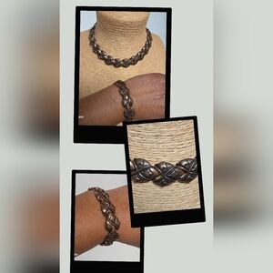 Vintage Mid-century Coro Copper Link Embossed Choker Necklace & Bracelet Set